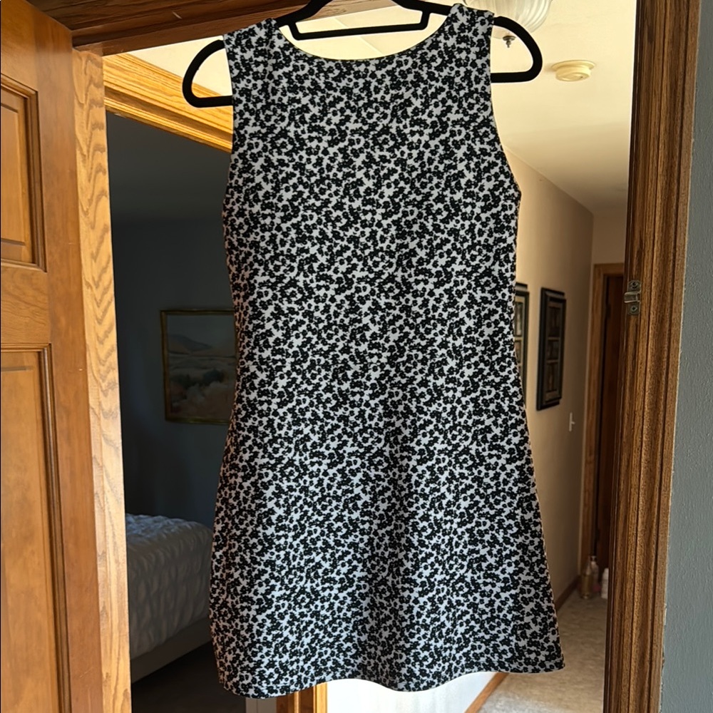 Abercrombie YPB sculplux dress